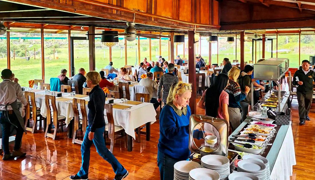 Bus Turístico Ruta del Sol Puno a Cusco