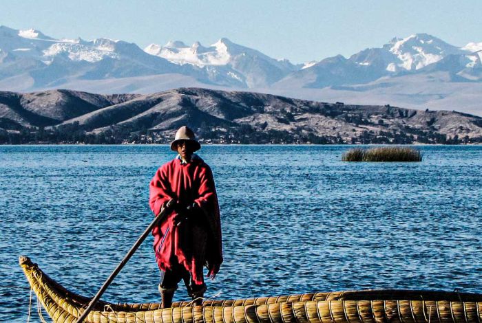Tour Uros, Amantani y Taquile 2 Días y 1 Noche + Sillustani